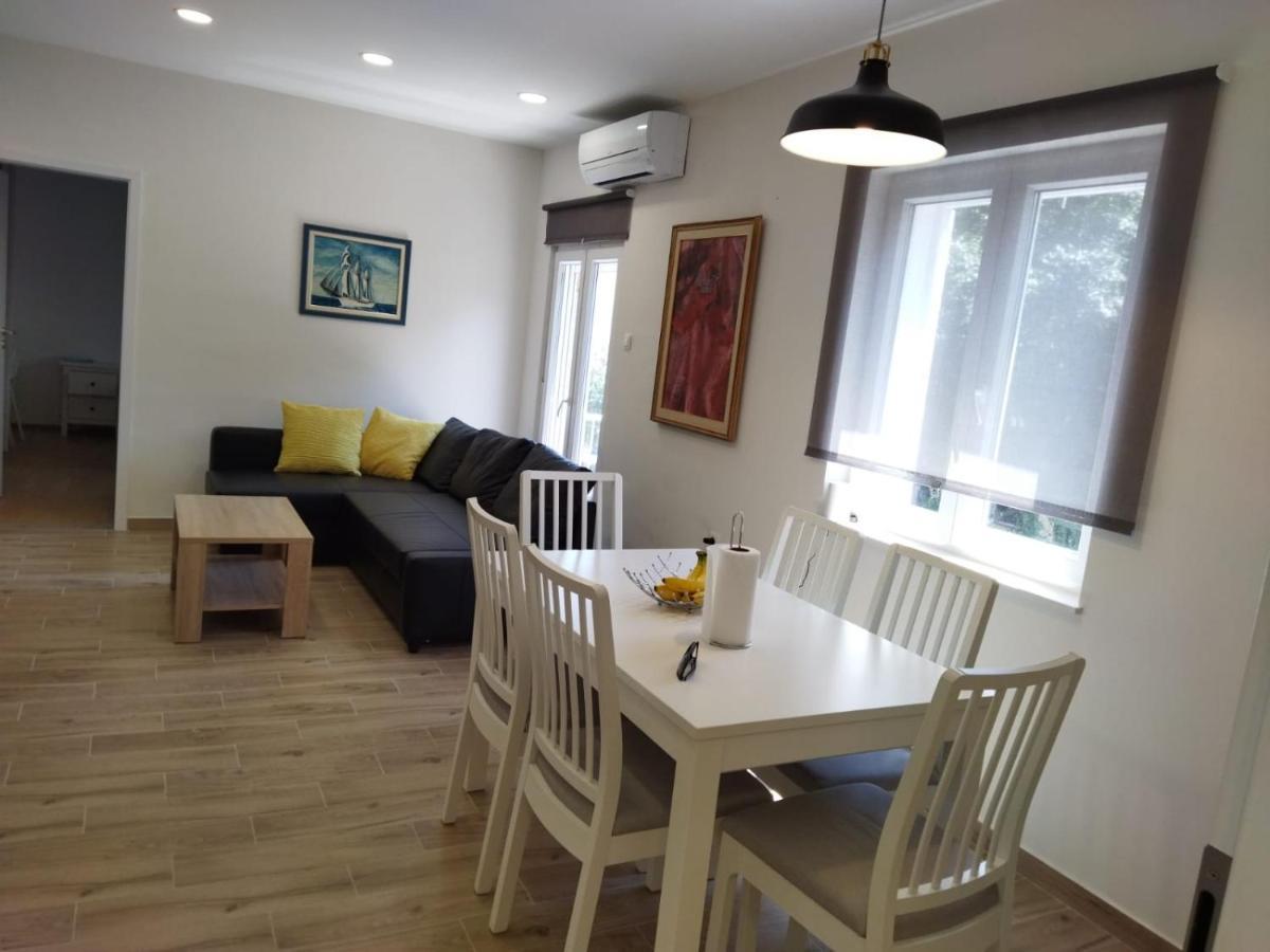 Teta Lidia Apartment Krilo Екстериор снимка